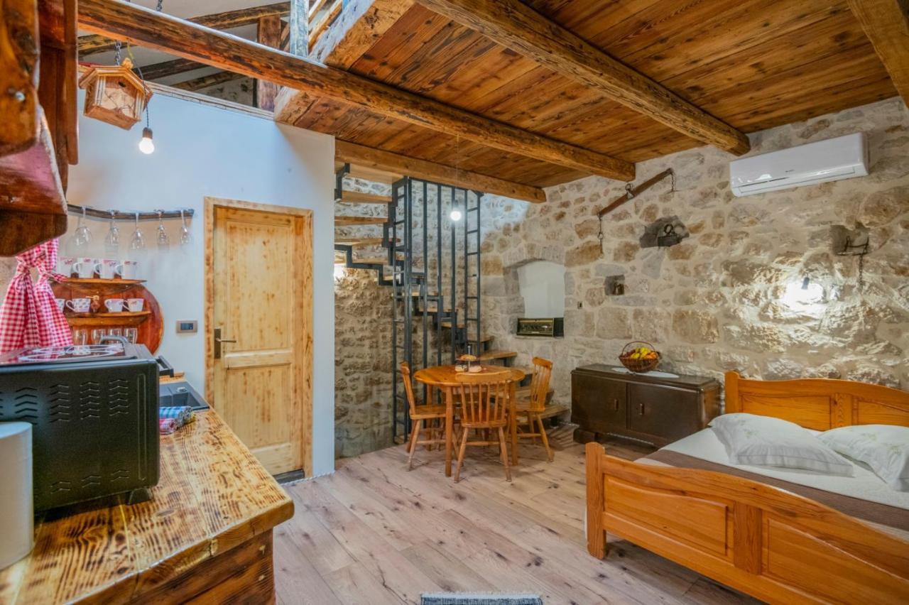 The Old Stable 1861 Villa Imotski Dış mekan fotoğraf