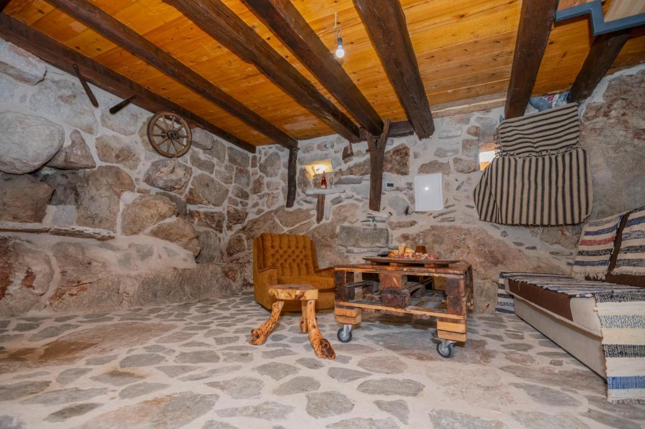 The Old Stable 1861 Villa Imotski Dış mekan fotoğraf