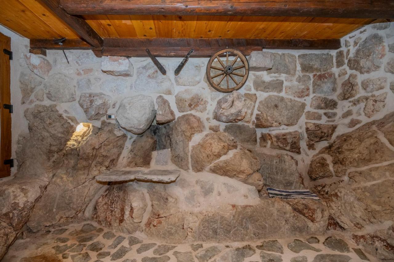 The Old Stable 1861 Villa Imotski Dış mekan fotoğraf