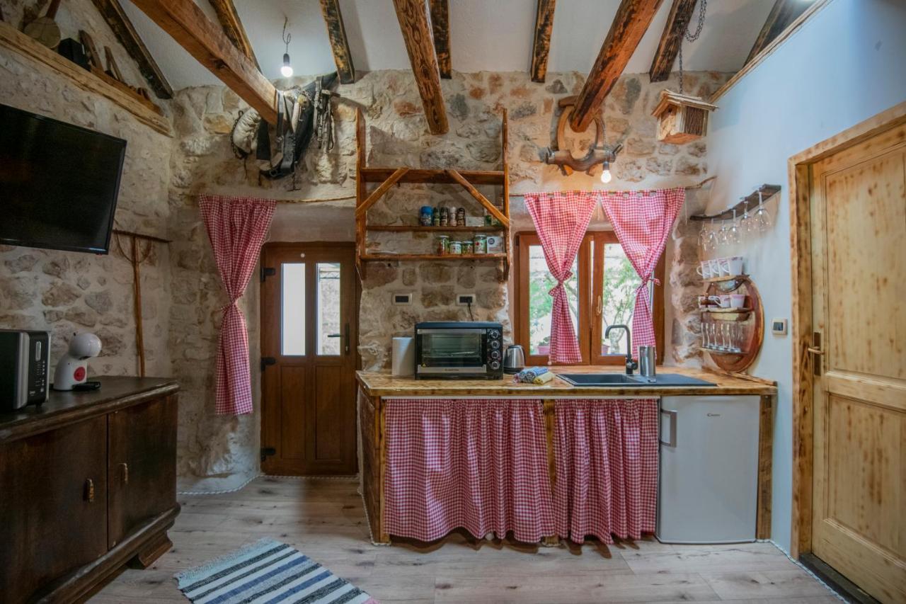 The Old Stable 1861 Villa Imotski Dış mekan fotoğraf